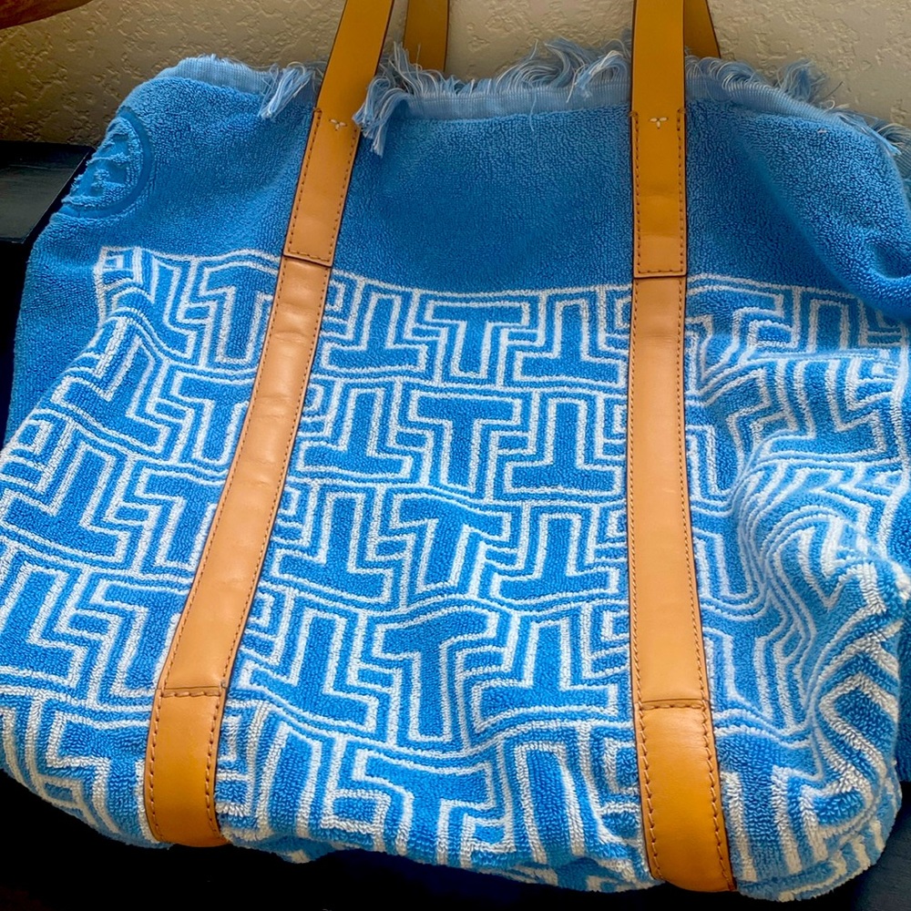 tory burch terry cloth hobo